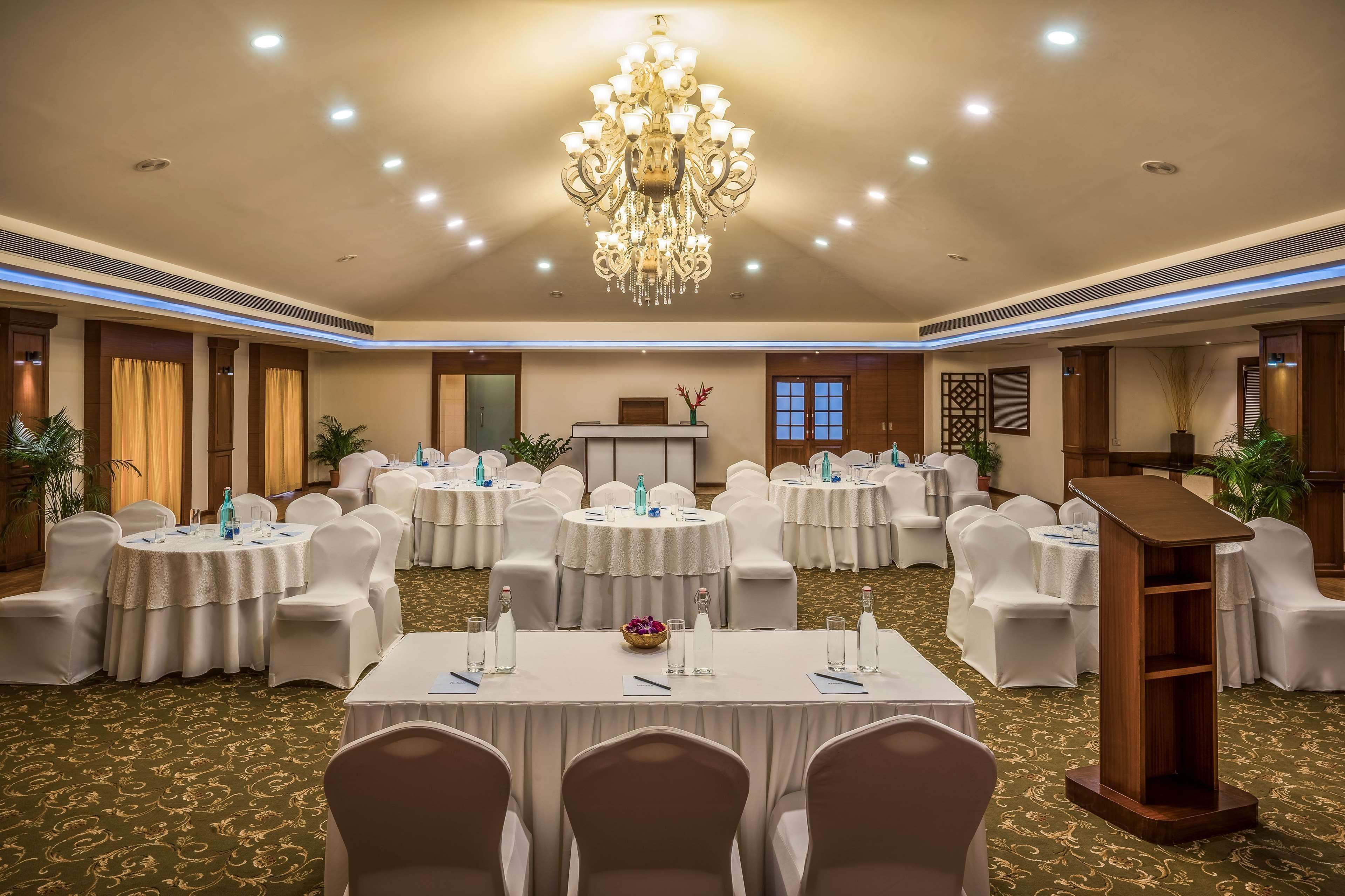 Radisson Goa Candolim Ngoại thất bức ảnh